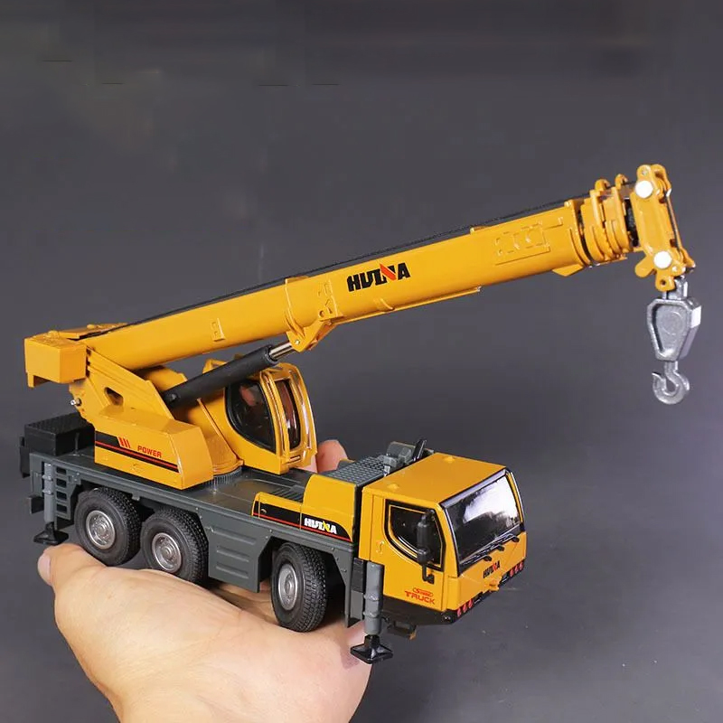 Claw Crane Machine - HUINA 1702 1/50 Alloy Car Truck-Mounted
