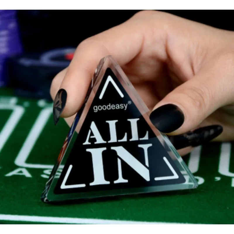 Texas Hold'em House Code Posit - Arcade Card Vending Machine recension och pris